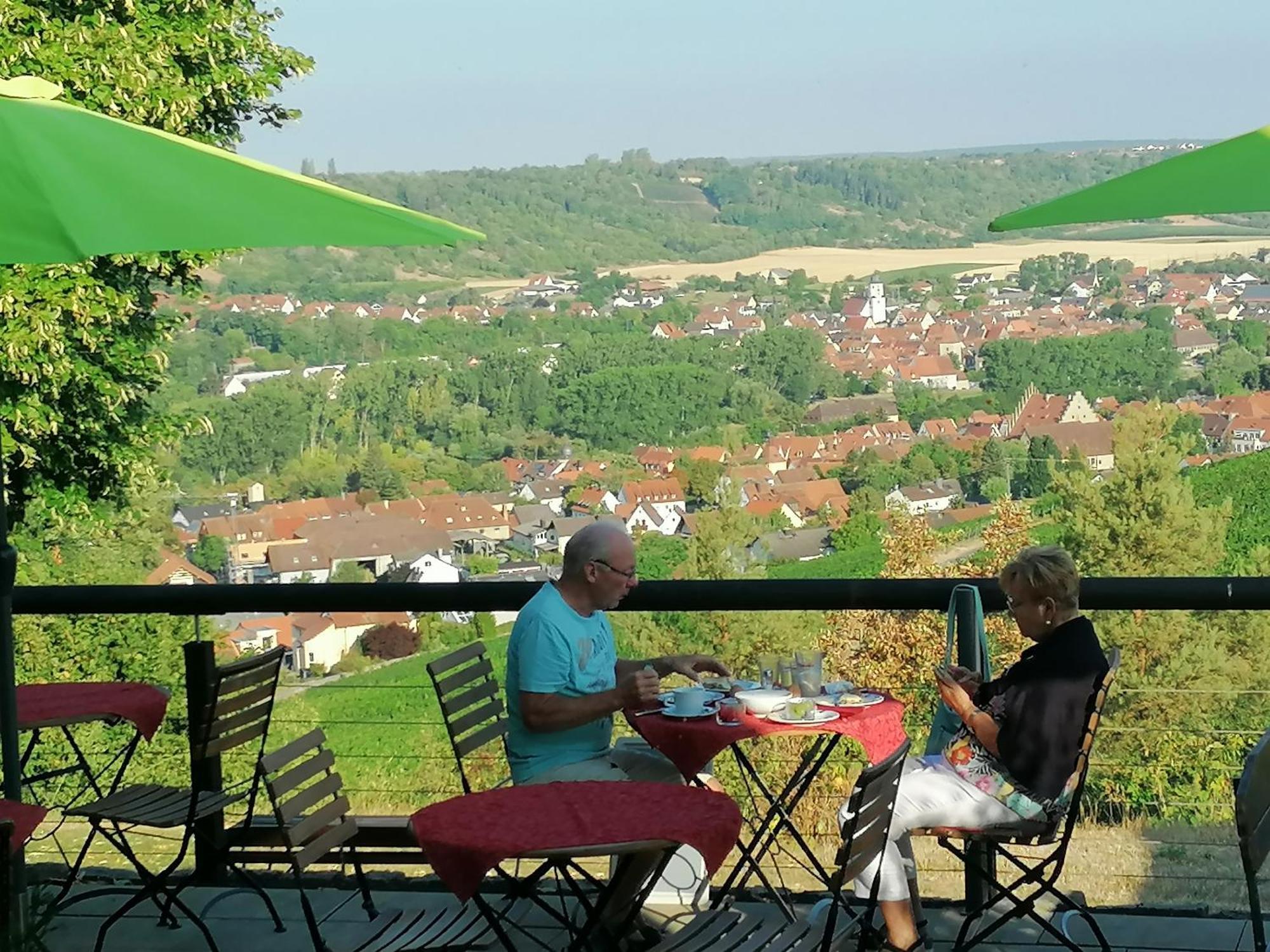 Kirschberghof Gaestehaus Und Weinverkauf Sommerhausen Exteriér fotografie