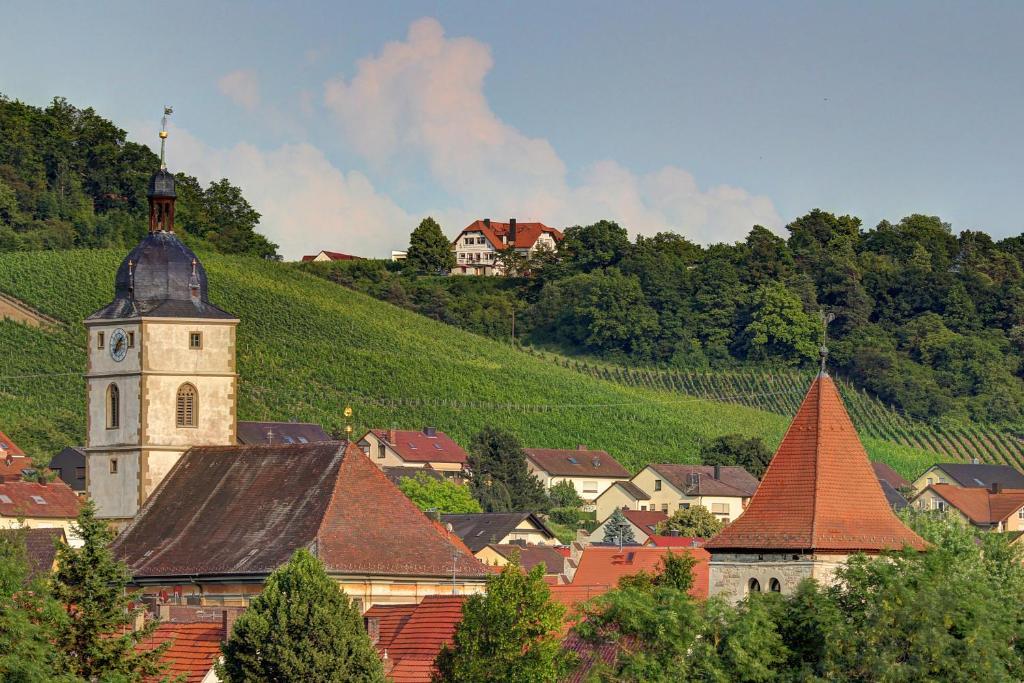 Kirschberghof Gaestehaus Und Weinverkauf Sommerhausen Exteriér fotografie